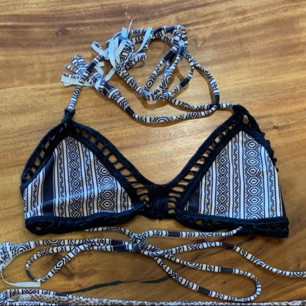 Acacia Polynesia Andy Top